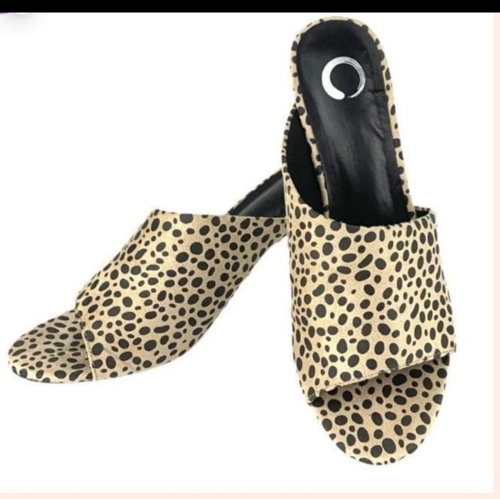Women's shoes